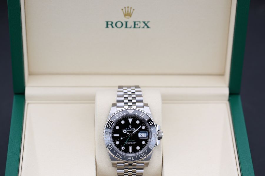 Rolex GMT Master II 126710 GRNR
